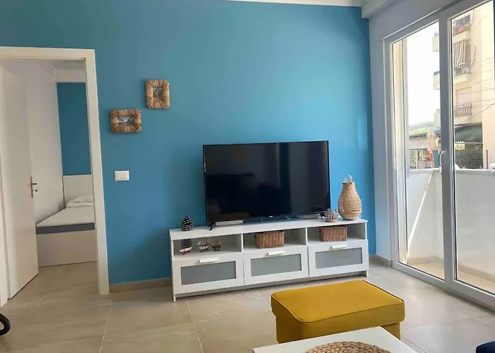 Albanian Family&chill Golem (Tirana)